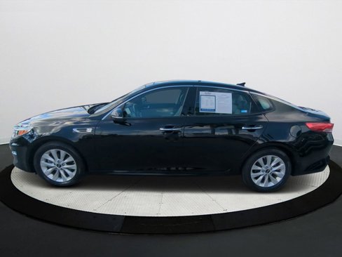Used 2016 Kia Optima EX w/ Premium Package image 7