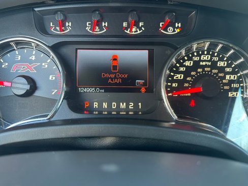 Used 2014 Ford F150 FX4 w/ Equipment Group 402A Luxury image 14