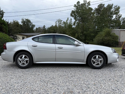 Used 2004 Pontiac Grand Prix GT2 w/ Leather Trim Pkg image 20