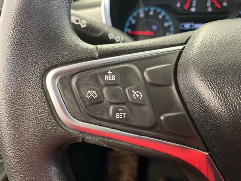 Used 2018 Chevrolet Equinox LS image 15