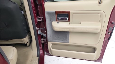 Used 2005 Ford F150 Lariat image 33