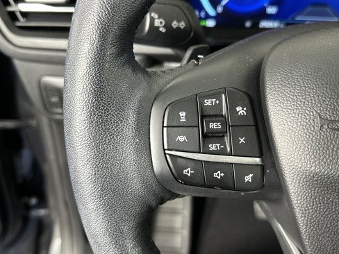 Used 2020 Ford Escape Titanium image 33