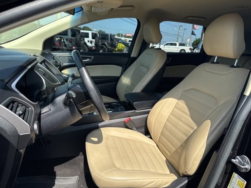 Used 2019 Ford Edge SEL w/ Equipment Group 201A image 31