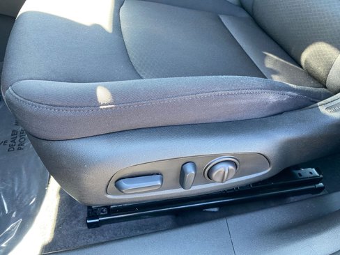 Used 2023 Chevrolet Malibu LT image 23
