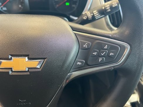 Used 2018 Chevrolet Equinox LS image 26