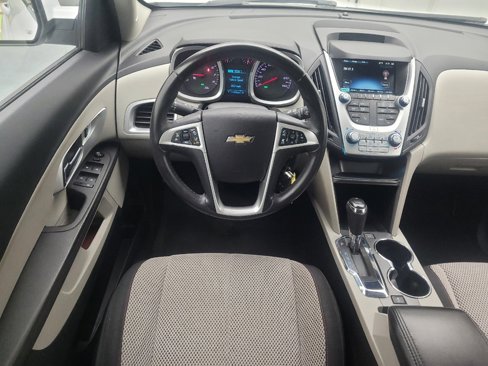 Used 2017 Chevrolet Equinox LT w/ Driver Confidence Package II image 22