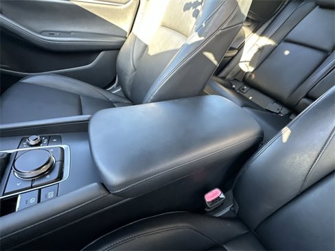 Used 2021 MAZDA MAZDA3 s image 21