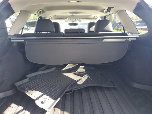 Used 2019 Subaru Outback 2.5i Limited image 7