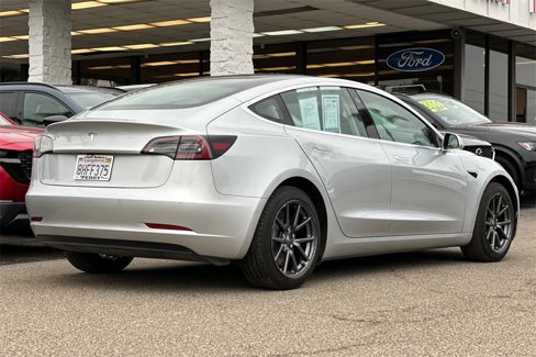 Used 2018 Tesla Model 3 Long Range image 3