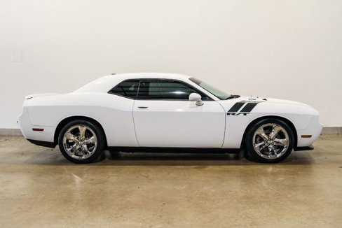 Used 2013 Dodge Challenger R/T image 25