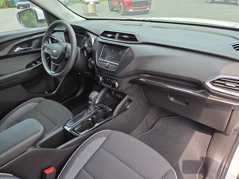 Used 2023 Chevrolet TrailBlazer LT image 18
