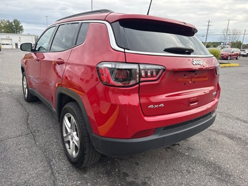 Used 2023 Jeep Compass Latitude w/ Convenience Group image 5