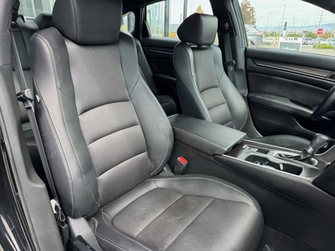 Used 2019 Honda Accord Sport image 32