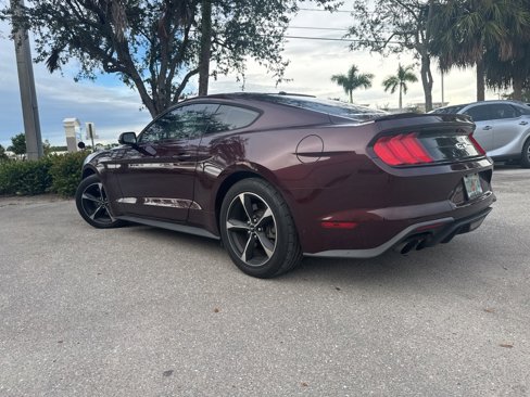 Used 2018 Ford Mustang GT w/ Equipment Group 301A image 7