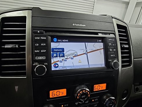 Used 2019 Nissan Frontier SL image 16