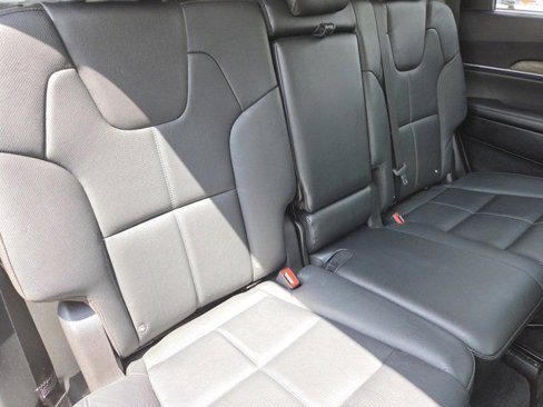 Used 2021 Kia Telluride EX image 31