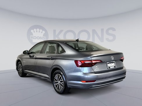 Used 2020 Volkswagen Jetta SE image 4