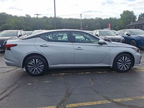 Certified 2023 Nissan Altima 2.5 SV image 25