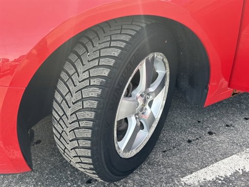 Used 2014 Chevrolet Cruze LT image 16