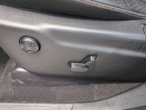Used 2020 Jeep Grand Cherokee Altitude image 19