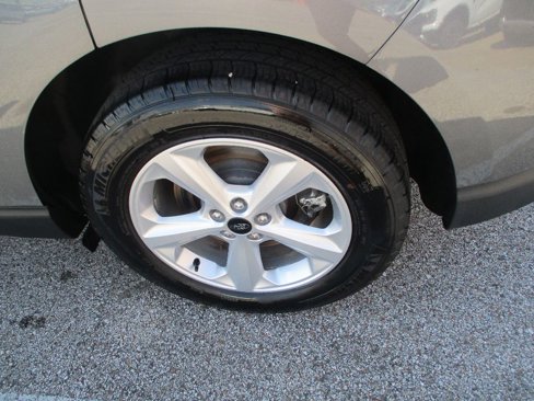 Used 2024 Ford Edge SE image 23