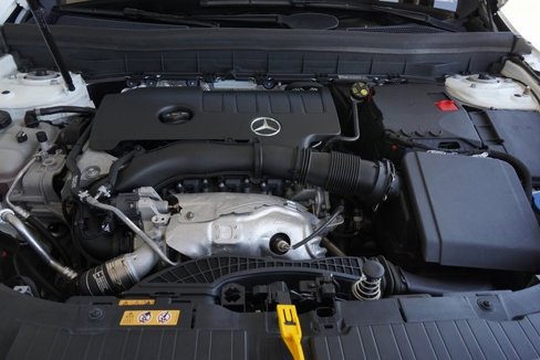 Certified 2022 Mercedes-Benz GLB 250 4MATIC image 30