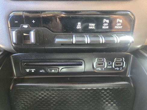Used 2019 RAM 1500 Big Horn image 15