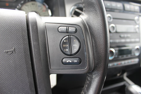 Used 2011 Ford Expedition EL Limited image 26