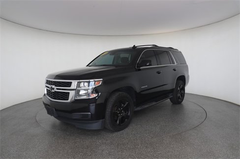 Used 2017 Chevrolet Tahoe LT image 3