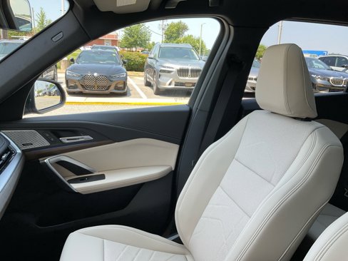 New 2025 BMW X1 xDrive28i w/ Technology Package image 28