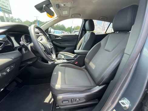 Certified 2022 Buick Encore GX Preferred w/ Cold Weather Comfort Package image 10