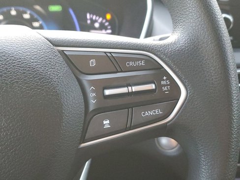 Used 2020 Hyundai Santa Fe SEL image 33