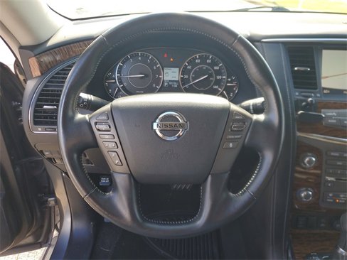 Used 2020 Nissan Armada SL image 23