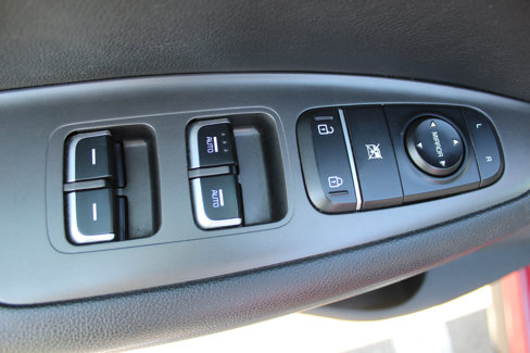 Used 2019 Kia Optima S w/ S Panoramic Sunroof Package image 27