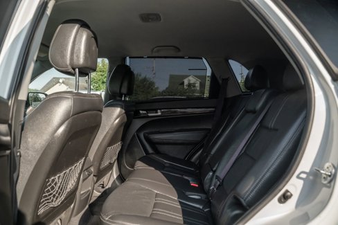 Used 2015 Kia Sorento LX image 8