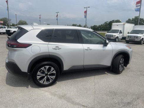Used 2022 Nissan Rogue SV image 12