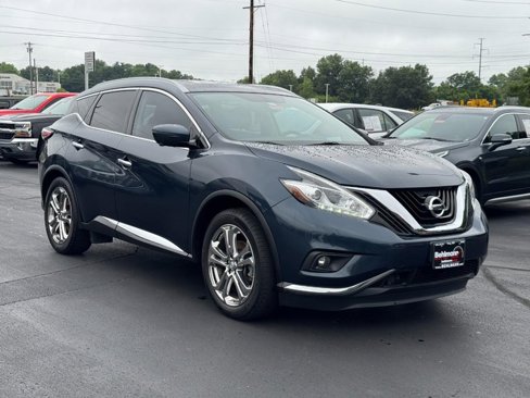 Used 2018 Nissan Murano Platinum image 2