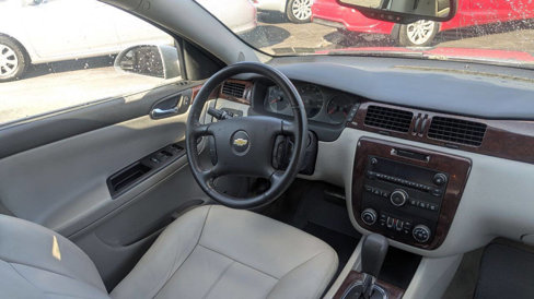 Used 2011 Chevrolet Impala LT w/ Luxury Edition Package image 39