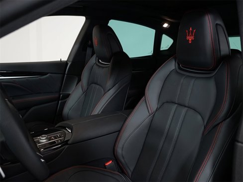New 2024 Maserati Levante GT Ultima image 15