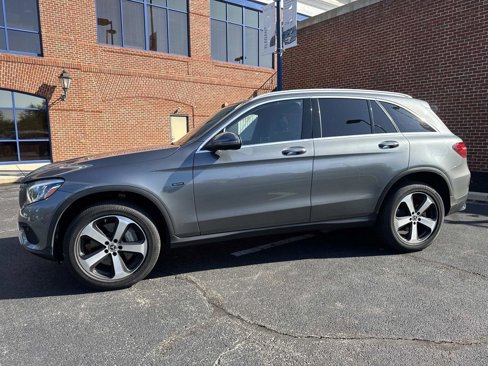 Certified 2019 Mercedes-Benz GLC 350e 4MATIC image 2