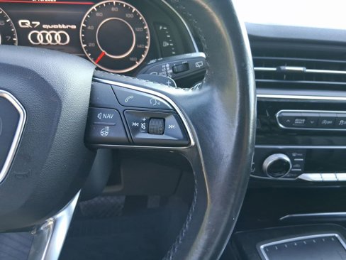 Used 2017 Audi Q7 3.0T Premium Plus image 23