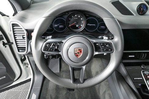 Certified 2019 Porsche Cayenne image 9