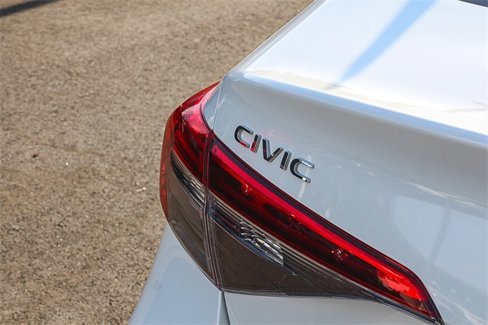 Used 2023 Honda Civic LX image 9
