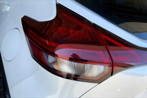 Used 2021 Nissan Kicks SR w/ SR Premium Package image 27