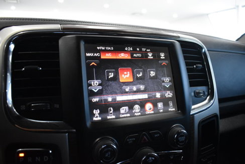 Used 2017 RAM 1500 Laramie image 20