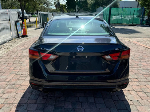 Used 2020 Nissan Altima 2.5 SL image 6