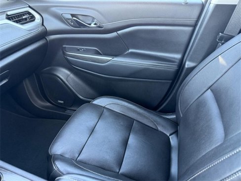 Certified 2019 GMC Acadia SLT image 21