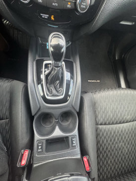 Used 2019 Nissan Rogue SV image 33