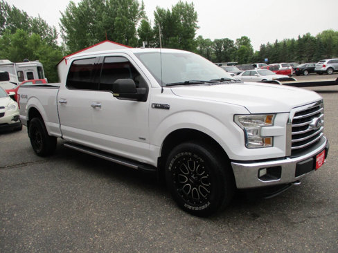 Used 2015 Ford F150 XLT w/ Equipment Group 302A Luxury image 11