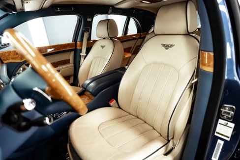 Used 2011 Bentley Mulsanne image 22